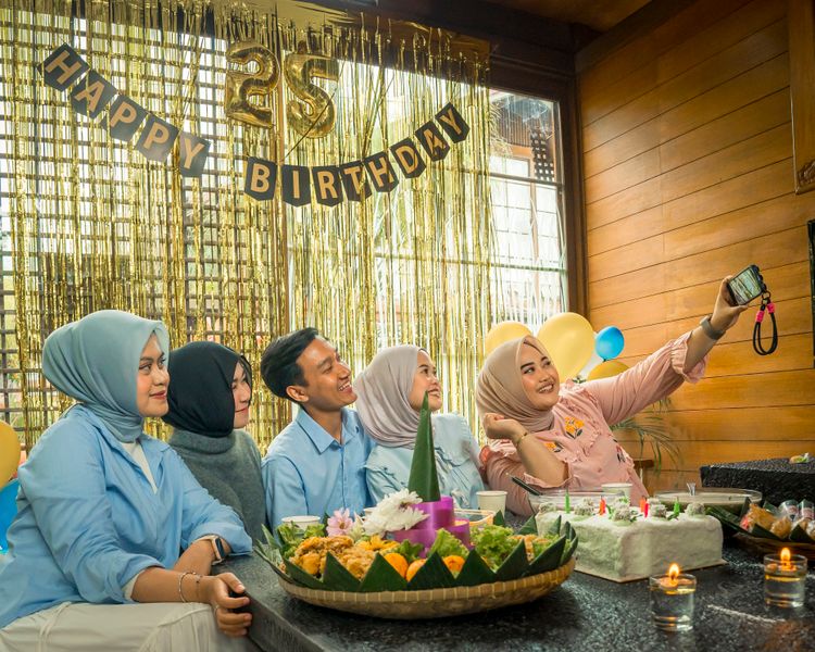Birthday celebration event hosted at Cafe Rio